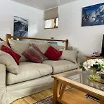 Chalet Oryx Apartment *
